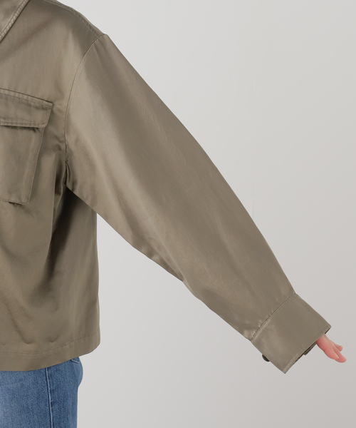 IENA（イエナ）の「フィブリルサテン ミリタリーブルゾン（ミリタリージャケット・レディース・カーキ・FREE）」の11枚目の写真