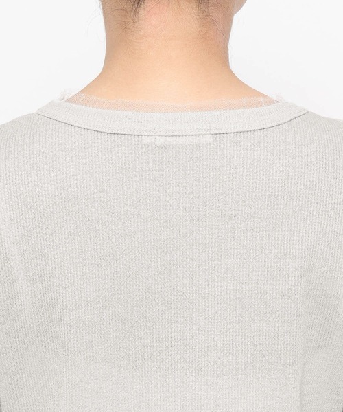 LEPSIM（レプシィム）の「《オフィスライン》チュール付きラメリブLS　647857（Tシャツ/カットソー・レディース・ブラック/グレー・FREE）」の6枚目の写真