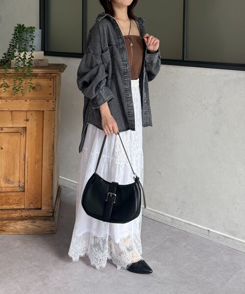 Thevon(ゼボン)の「両ポケ前後差デニムシャツ(シャツ/ブラウス・レディース・ネイビー/ブルー/ブラック・FREE)」の10枚目の写真