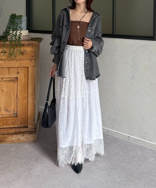 Thevon(ゼボン)の「両ポケ前後差デニムシャツ(シャツ/ブラウス・レディース・ネイビー/ブルー/ブラック・FREE)」の11枚目の写真