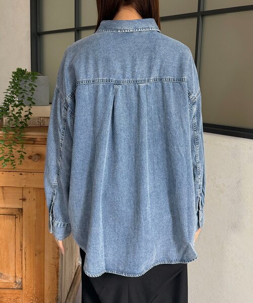 Thevon(ゼボン)の「両ポケ前後差デニムシャツ(シャツ/ブラウス・レディース・ネイビー/ブルー/ブラック・FREE)」の21枚目の写真