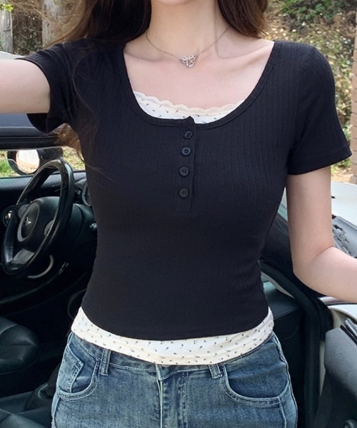 Teem Store(チームストア)の「フェイクレイヤードフラワーレースヘンリーネックピチT(Tシャツ/カットソー・レディース・ネイビー/ピンク/アイボリー/サックスブルー・F)」の5枚目の写真