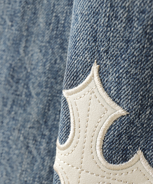 SUPPLIER(サプライヤー)の「SUPPLIER / サプライヤー Cross Leather Patch Baggy Denim(デニムパンツ・メンズ・ブルー/ブラック・LARGE/MEDIUM)」の5枚目の写真