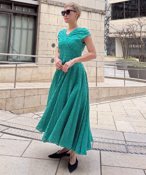 JENNE(ジェンヌ)の「エアリーコットンワンピース(日本製綿生地)(ワンピース・レディース・オレンジ/ドット/エメラルド/ホワイト・LARGE/MEDIUM/SMALL)」の12枚目の写真