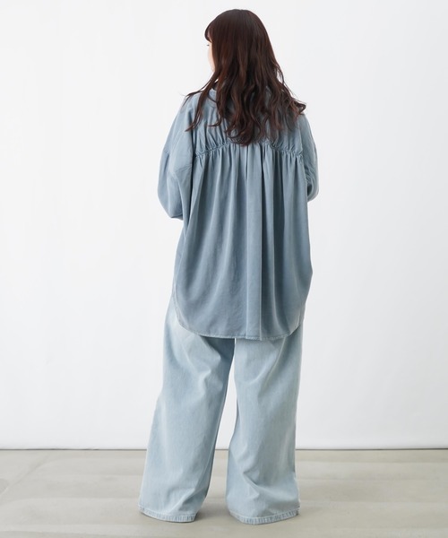 LUCA/LADY LUCK LUCA（ルカ/レディラックルカ）の「LC/LLL ツイルウエスト裁ち切りワイドパンツ/ワイドデニムパンツ（デニムパンツ・レディース・サックスブルー/ブルー・FREE）」の5枚目の写真