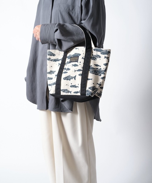 PENDLETON(ペンドルトン)の「【 PENDLETON / ペンドルトン 】SALMON CANVAS MINI TOTE / サーモンキャンバスミニトート(トートバッグ・レディース・ブラック/ブルー・FREE)」の18枚目の写真