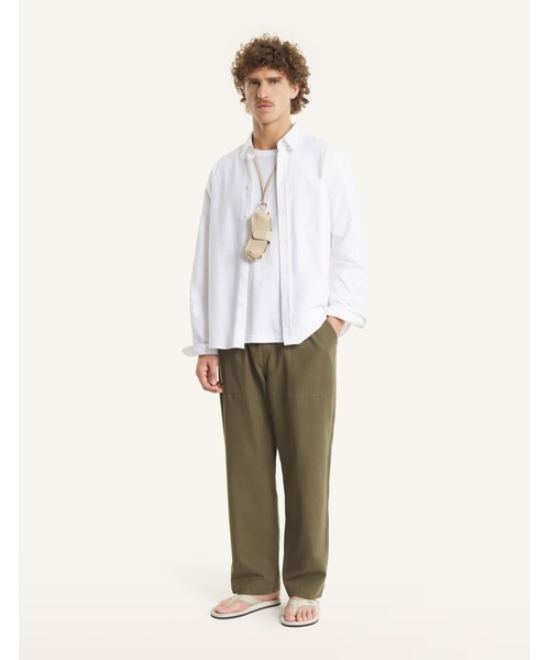 Maison Kitsune(メゾンキツネ)の「PROFILE FOX REGULAR SHIRT(シャツ/ブラウス・メンズ・ホワイト・XS/S/M/L/XL)」の4枚目の写真