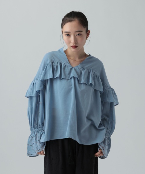 LEPSIM(レプシィム)の「カットワーク刺繍長袖ブラウス 634343(シャツ/ブラウス・レディース・オフホワイト/ブラック・FREE)」の8枚目の写真