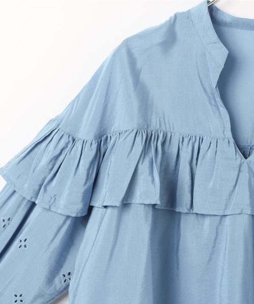 LEPSIM(レプシィム)の「カットワーク刺繍長袖ブラウス 634343(シャツ/ブラウス・レディース・オフホワイト/ブラック・FREE)」の18枚目の写真