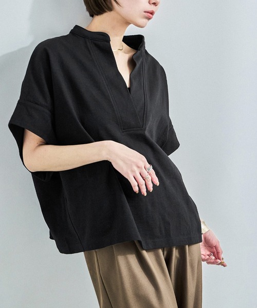 Fashion Letter(ファッションレター)の「接触冷感 スキッパーTシャツ(Tシャツ/カットソー・レディース・グレイッシュベージュ/ブラック/ホワイト/ミント・M)」の13枚目の写真
