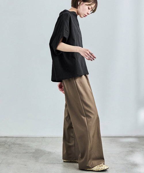 Fashion Letter(ファッションレター)の「接触冷感 スキッパーTシャツ(Tシャツ/カットソー・レディース・グレイッシュベージュ/ブラック/ホワイト/ミント・M)」の17枚目の写真