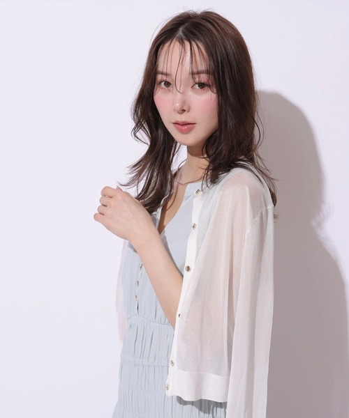 Mystrada（マイストラーダ）の「シアーラメカーデ（ニット/セーター・レディース・レッド/ピンク/ホワイト/イエロー/ブラック/ブラウン・38）」の9枚目の写真