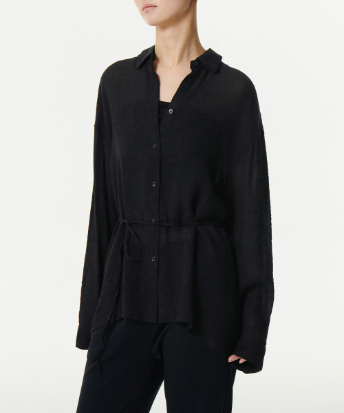 MUSINSA STANDARD WOMAN（ムシンサスタンダードウーマン）の「ウィメンズオーバーサイズシアークリンケルシャツ[ブラック]（シャツ/ブラウス・レディース・その他・SMALL/MEDIUM/LARGE/X-SMALL）」の3枚目の写真