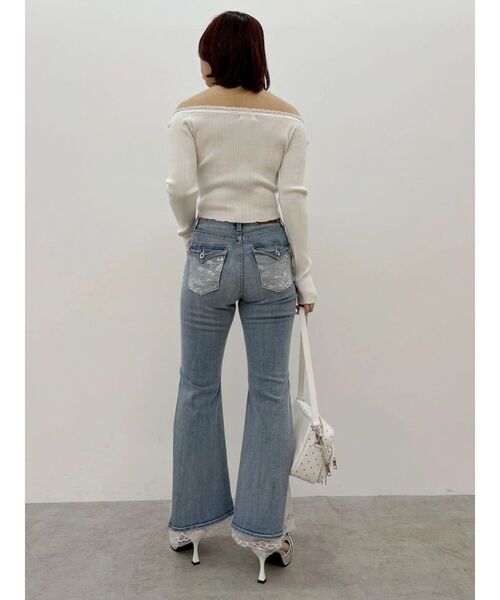 EVRIS（エヴリス）の「レーストリミングオフショルニットトップス 春服（ニット/セーター・レディース・ブラック/ホワイト/イエロー・FREE）」の4枚目の写真