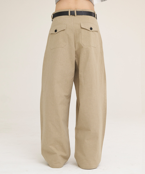 AKECII(アケシ)の「ヘリソンワイドチノパンツ_ウォッシュドベージュ(その他パンツ・メンズ・その他・LARGE/MEDIUM/SMALL)」の7枚目の写真