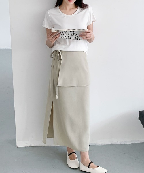 LOWO(ロワ)の「【S~2Lサイズ展開】ラップレイヤードIラインロングスカート(スカート・レディース・チャコールグレー/ブラック/ベージュ/ブラウン・M/S/L/2L)」の7枚目の写真