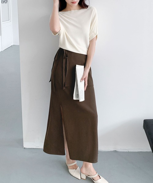 LOWO(ロワ)の「【S~2Lサイズ展開】ラップレイヤードIラインロングスカート(スカート・レディース・チャコールグレー/ブラック/ベージュ/ブラウン・M/S/L/2L)」の13枚目の写真