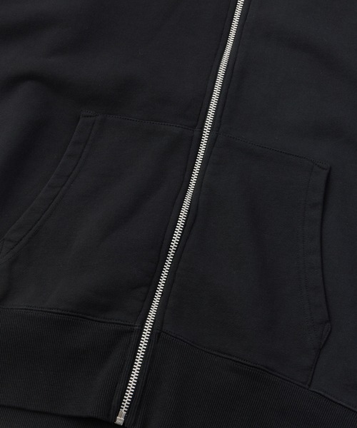 X-girl（エックスガール）の「FACE BOX AND MESSAGE ZIP UP SWEAT HOODIE（パーカー・レディース・ブラック/アッシュ/オリーブ・M/S）」の12枚目の写真