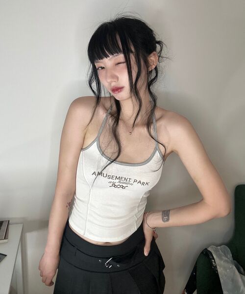 UUUUP(ユープ)の「ジェナホルタースリーブレス - ホワイト(Tシャツ/カットソー・レディース・その他・SMALL/MEDIUM)」の4枚目の写真