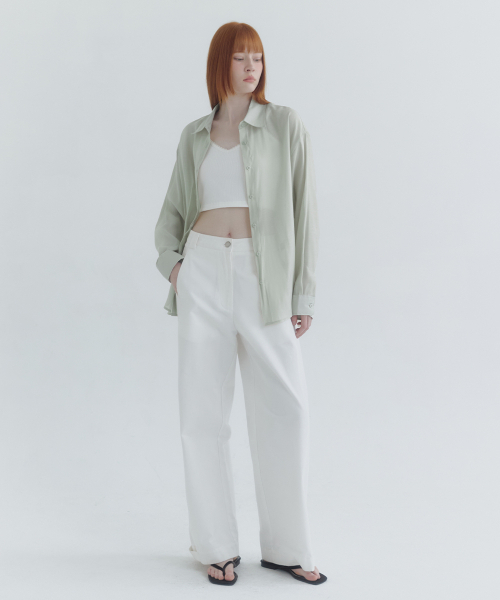 MICANE(ミケーネ)の「アイリンオーバーサイズシャツ(シャツ/ブラウス・レディース・スカイブルー/アイボリー/ミント・LARGE/SMALL/MEDIUM)」の6枚目の写真