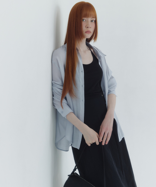 MICANE(ミケーネ)の「アイリンオーバーサイズシャツ(シャツ/ブラウス・レディース・スカイブルー/アイボリー/ミント・LARGE/SMALL/MEDIUM)」の10枚目の写真