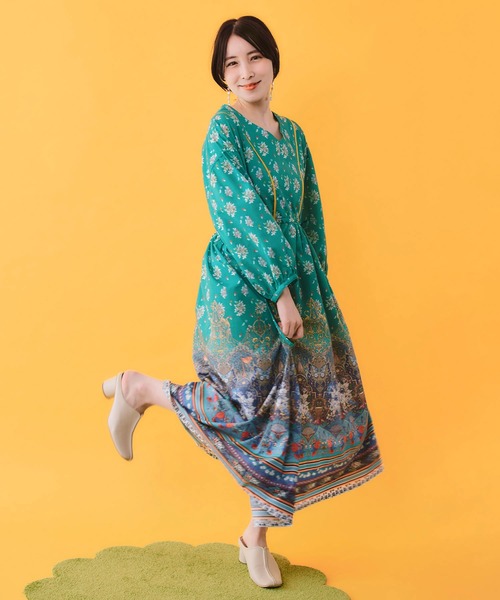 iS ScoLar(イズスカラー)の「562229:蝶々×エスニック柄ワンピース(ワンピース・レディース・グリーン/ネイビー/アイボリー・M)」の15枚目の写真