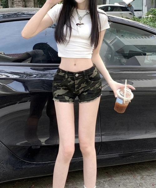 Ritzy(リッツィー)の「Y2K 迷彩柄 カットオフ ショートパンツ(その他パンツ・レディース・A・M/S/L)」の6枚目の写真