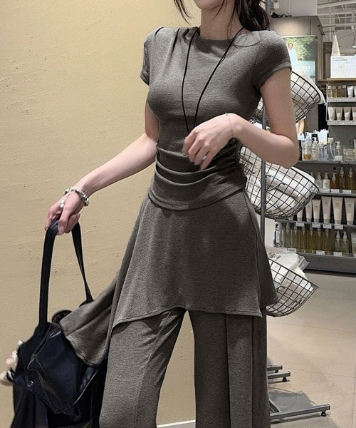 Miniministore(ミニミニストア)の「半袖Tシャツ スカート付パンツ上下セット(セットアップ・レディース・ダークグレー/ブラック・FREE)」の13枚目の写真