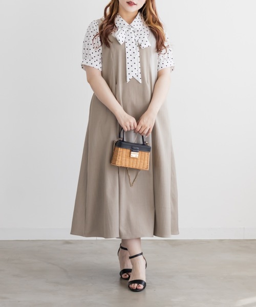 CLETTE(クレット)の「CLETTEオリジナルドット柄レイヤード風ワンピース(ワンピース・レディース・ベージュ/グレー/ブラック・LL/3L/4L)」の12枚目の写真