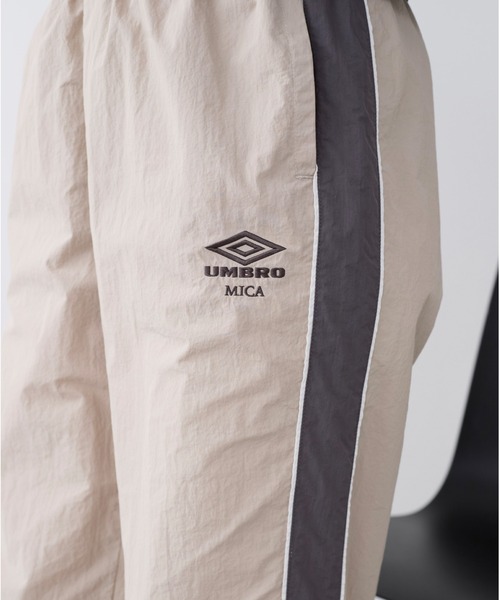 UMBRO(アンブロ)の「【UMBRO×MICA&DEAL】配色ナイロントラックパンツ(その他パンツ・レディース・ブラック/ベージュ・36)」の10枚目の写真