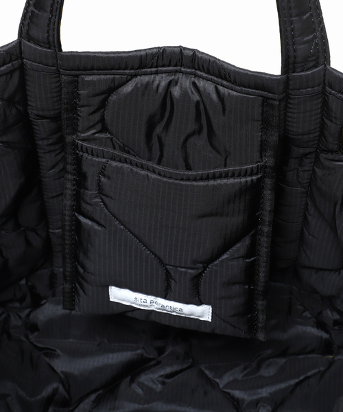 sita parantica（シータパランティカ）の「《追加》別注 SITA PARANTICA チャーム付きTOTE RP M トートバッグ（トートバッグ・レディース・ブラック・FREE）」の5枚目の写真
