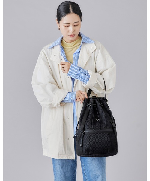 EDITA.(エディータ)の「洗濯機で洗える Washable Multi way Drawstring Backpack 防水 / 多機能(バックパック/リュック・レディース・スミクロ/ブラック・FREE)」の6枚目の写真