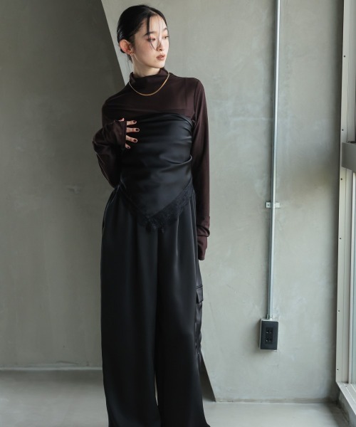 Callarus（カラルス）の「レースサテン大判スカーフ付サテンカーゴイージーパンツ［Callarus］（その他パンツ・レディース・チャコール/ブラック・L/M/S/3L/LL）」の5枚目の写真