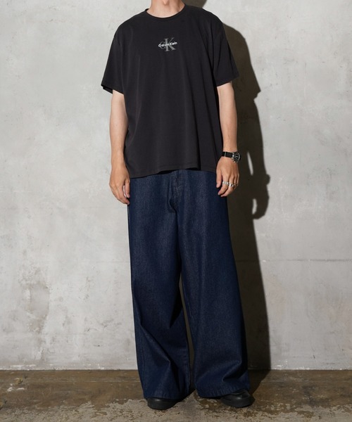 Calvin Klein（カルバン・クライン）の「Calvin Klein / カルバンクライン PRINTED LOGO TEE OZONE WASHED ユーズド加工 ロゴTシャツ（Tシャツ/カットソー・メンズ・ブラック系その他2/ブラック系その他3/ブラック系その他/その他2/その他1/ブラック・SMALL/MEDIUM/LARGE/X-LARGE）」の17枚目の写真