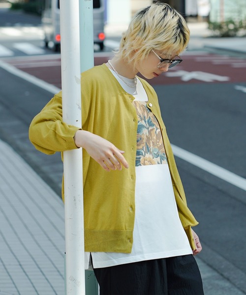 e-zakkamania stores(イーザッカマニアストアーズ)の「ヴィンテージ風 フラワーアートプリント ビッグTシャツ(Tシャツ/カットソー・レディース・ネイビー/オフホワイト/グレイッシュベージュ・フリー)」の12枚目の写真