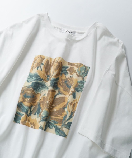 e-zakkamania stores(イーザッカマニアストアーズ)の「ヴィンテージ風 フラワーアートプリント ビッグTシャツ(Tシャツ/カットソー・レディース・ネイビー/オフホワイト/グレイッシュベージュ・フリー)」の6枚目の写真