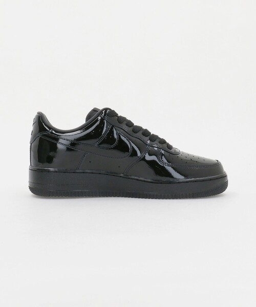 NIKE（ナイキ）の「＜NIKE＞AIR FORCE 1 07 PRM スニーカー（スニーカー・メンズ・ブラック/ホワイト・27cm/26cm/26.5cm/28cm/27.5cm）」の5枚目の写真