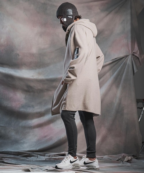ANGENEHM(アンゲネーム)の「mj11784-Minimal Hooded Snap Coat フルスナップコート(AG07-008acg)(その他アウター・メンズ・チャコール/ブラック/ライトベージュ・S/M/L)」の8枚目の写真