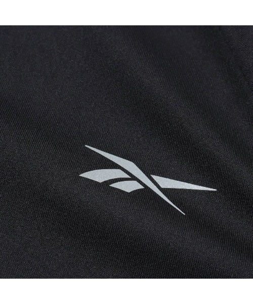 Reebok(リーボック)の「ロングスリーブ ベクター 1/4 ジップ Tシャツ(Tシャツ/カットソー・メンズ・ブラック・LARGE/MEDIUM/SMALL/X-LARGE)」の8枚目の写真