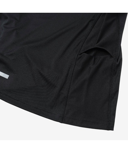 Reebok(リーボック)の「ロングスリーブ ベクター 1/4 ジップ Tシャツ(Tシャツ/カットソー・メンズ・ブラック・LARGE/MEDIUM/SMALL/X-LARGE)」の11枚目の写真