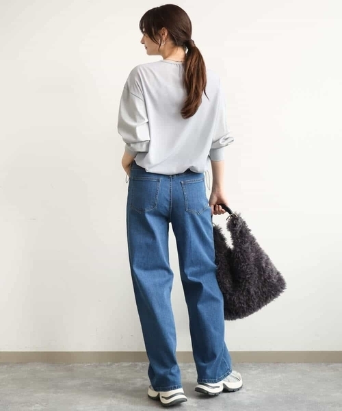 MK MICHEL KLEIN（エムケーミッシェルクラン）の「[洗える]11ozデニム ワイドストレートパンツ（デニムパンツ・レディース・ネイビー/ブルー・36/38/40）」の3枚目の写真