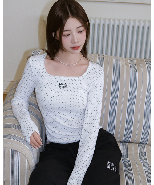 muahmuah（ムーアムーア）の「スクエアネック ドットロングスリーブ [ホワイト]（Tシャツ/カットソー・レディース・その他・FREE）」の3枚目の写真