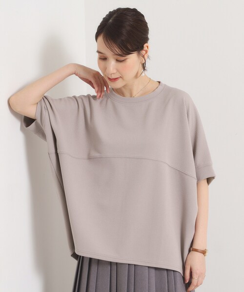 ITS'DEMO(イッツデモ)の「ふくれジャカードドルマントップス(Tシャツ/カットソー・レディース・アイボリー/ナチュラル/ブラック・00)」の3枚目の写真