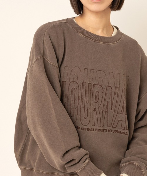 RNA-N(アールエヌエーエヌ)の「M2753 ピグメントダイ刺繍ロゴスウェット(スウェット・レディース・ブラウン/ブラック/グリーン・FREE)」の2枚目の写真