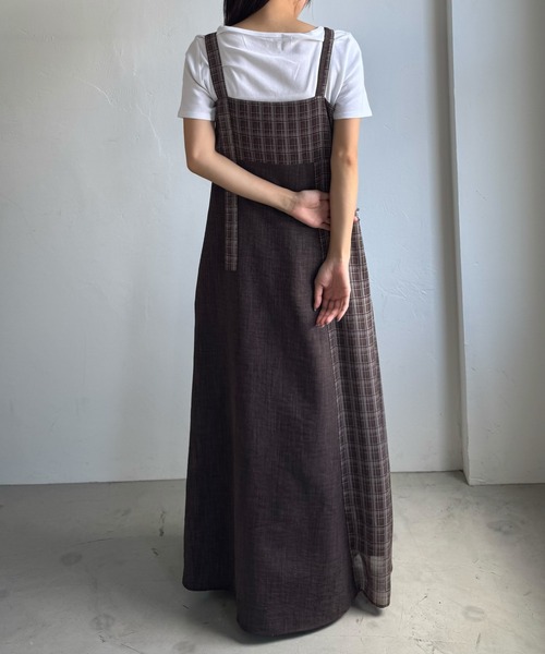 WILLFULLY(ウィルフリー)の「asymmetry panel waist cutout OP(ワンピース・レディース・ブラック/ブラウン・FREE)」の10枚目の写真