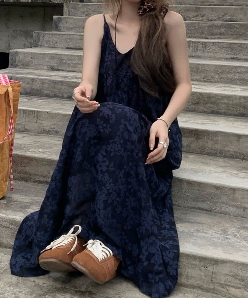 FLINEA(フリネア)の「ジャカードキャミワンピース(ワンピース・レディース・ダークブルー・FREE)」の4枚目の写真