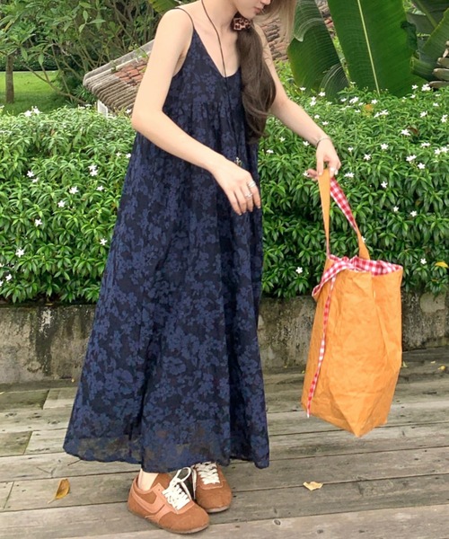 FLINEA(フリネア)の「ジャカードキャミワンピース(ワンピース・レディース・ダークブルー・FREE)」の2枚目の写真