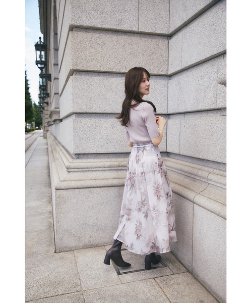 tocco closet(トッコ クローゼット)の「ストーン付きベルテッドシアーフラワーチェックタックスカート(スカート・レディース・ピンクベージュ/モカ・M)」の18枚目の写真