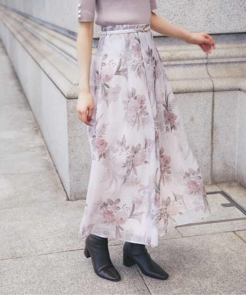 tocco closet(トッコ クローゼット)の「ストーン付きベルテッドシアーフラワーチェックタックスカート(スカート・レディース・ピンクベージュ/モカ・M)」の13枚目の写真