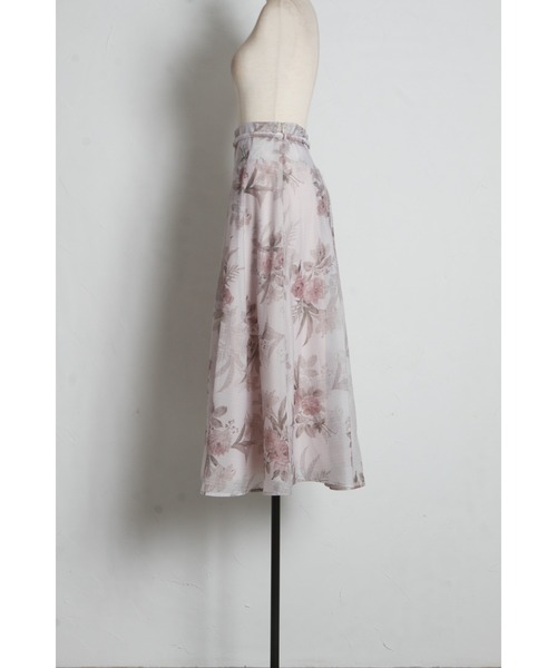 tocco closet(トッコ クローゼット)の「ストーン付きベルテッドシアーフラワーチェックタックスカート(スカート・レディース・ピンクベージュ/モカ・M)」の10枚目の写真